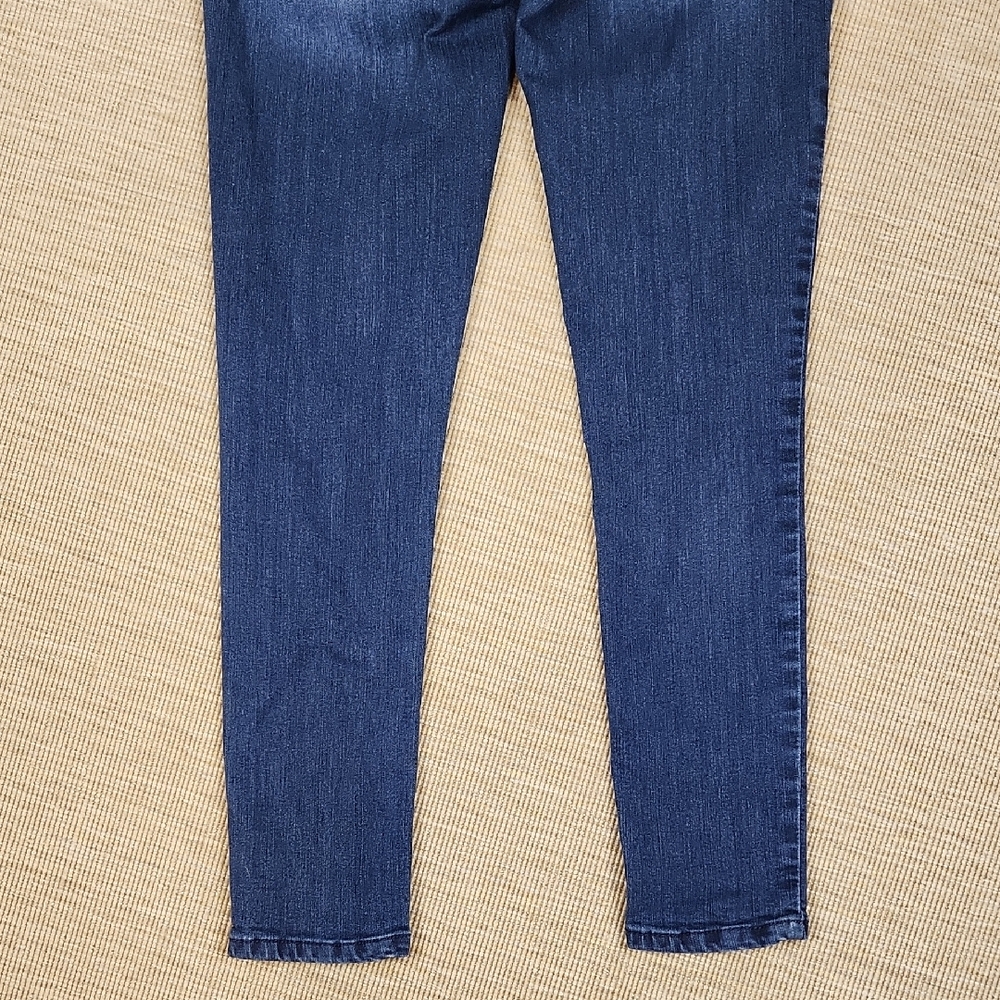 Democracy Dark Blue "Ab"technology Jeans 2 - Picture 8 of 11